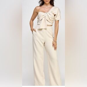 Elegant Cream two pieces set